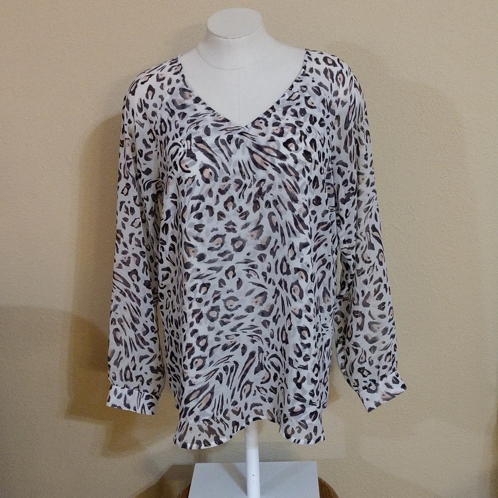 CAbi Glamour Leopard Print Blouse Size S